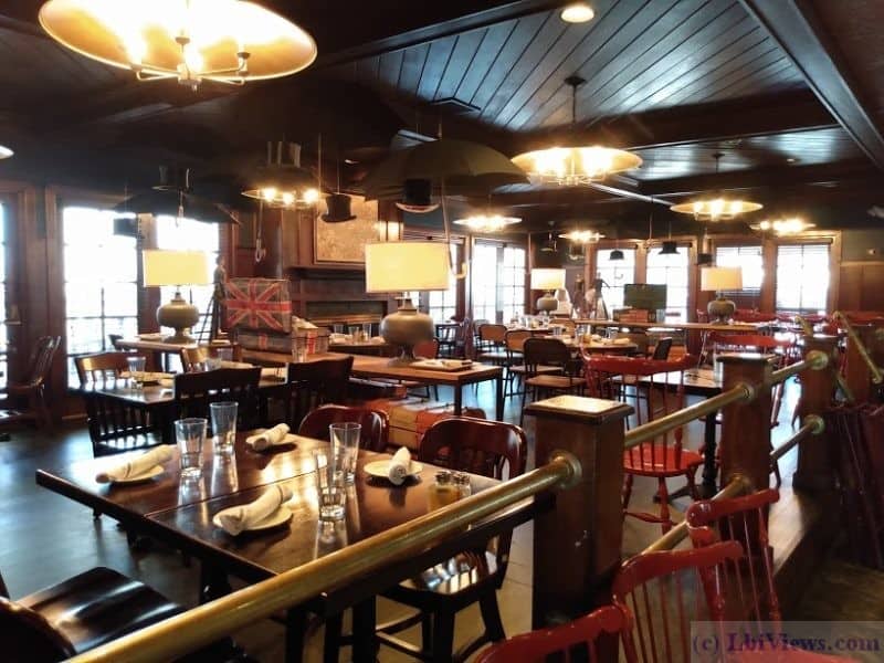 Tuckers Tavern Dining Room - LBI