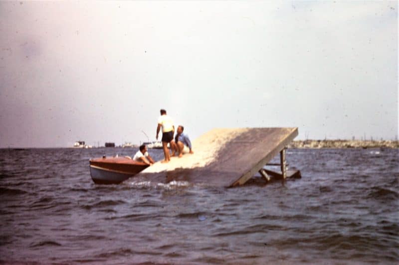 Boats and "Skiers" on the ramp