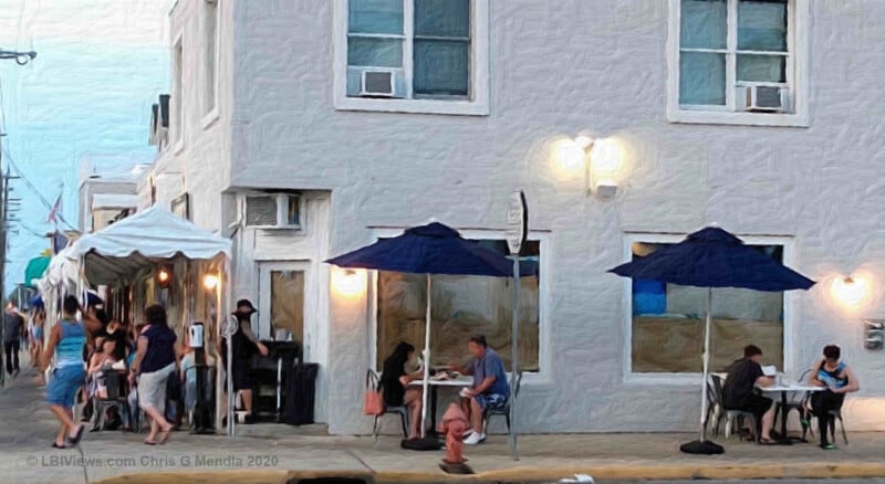 The Chicken or the Egg - Sidewalk Dining - Beach Haven, NJ on LBI